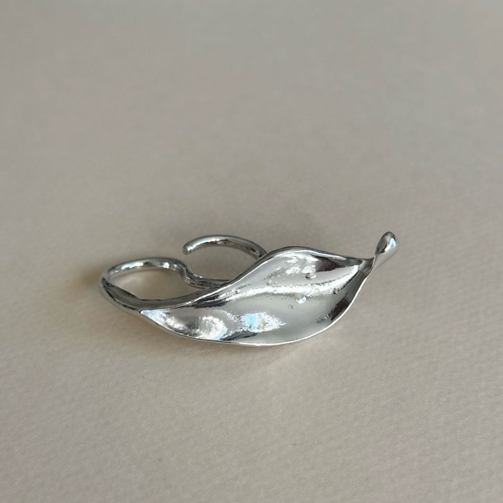 Silver Leaf Ring N1602 - Picture 2 of 3